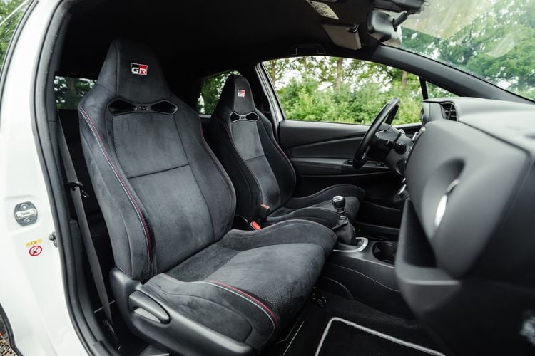 Toyota Yaris GRMN hot hatch occasion tweedehands auto