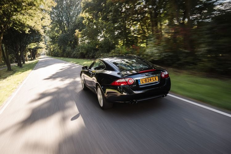 BMW 645Ci Jaguar XK8 occasion