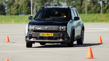 Ford Puma Gen-E vs. Renault 4: van EV word je écht blij?