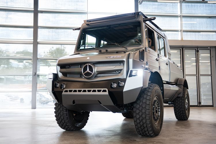 Mercedes Unimog