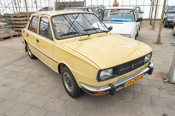Uw Garage, Škoda 120L, oostblok, verzameling