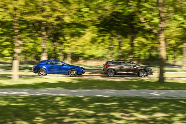Betaalbare coupé-occasions: Alfa Romeo Brera vs. Volkswagen Scirocco