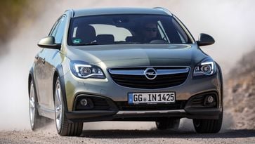 Gezinsauto stationwagen SUV occasion tweedehands auto ruim stoer 4x4 4WD AWD vierwielaandrijving