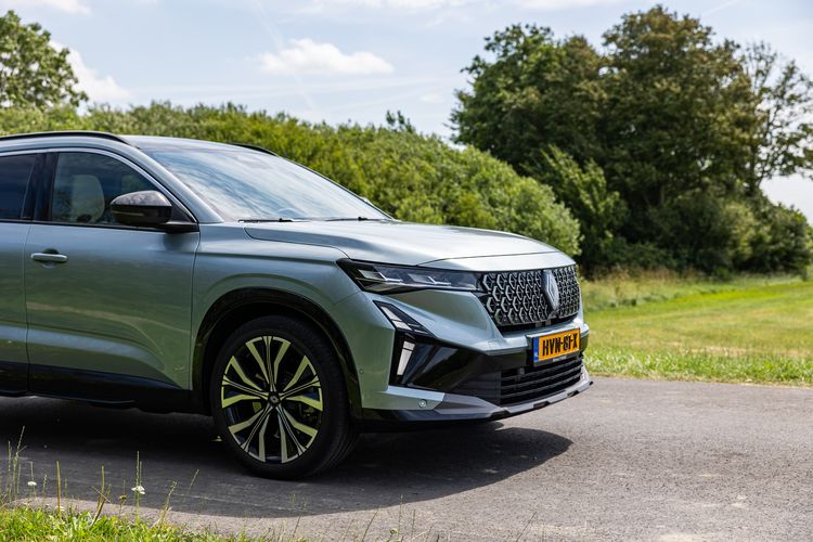 Voorzijde van de Renault Espace