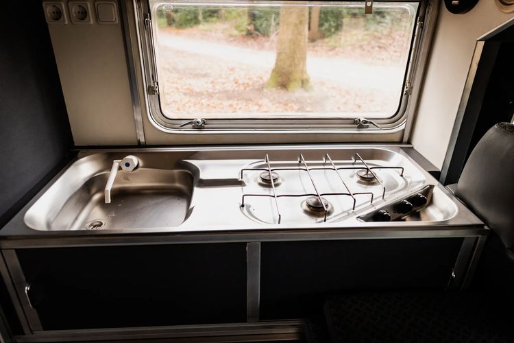 Marktplaats-parel is de coolste wegenbelastingvrije camper en kun je spotgoedkoop tanken