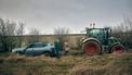 Offroaden met Dacia Duster gaat fout! Uren vast in modder