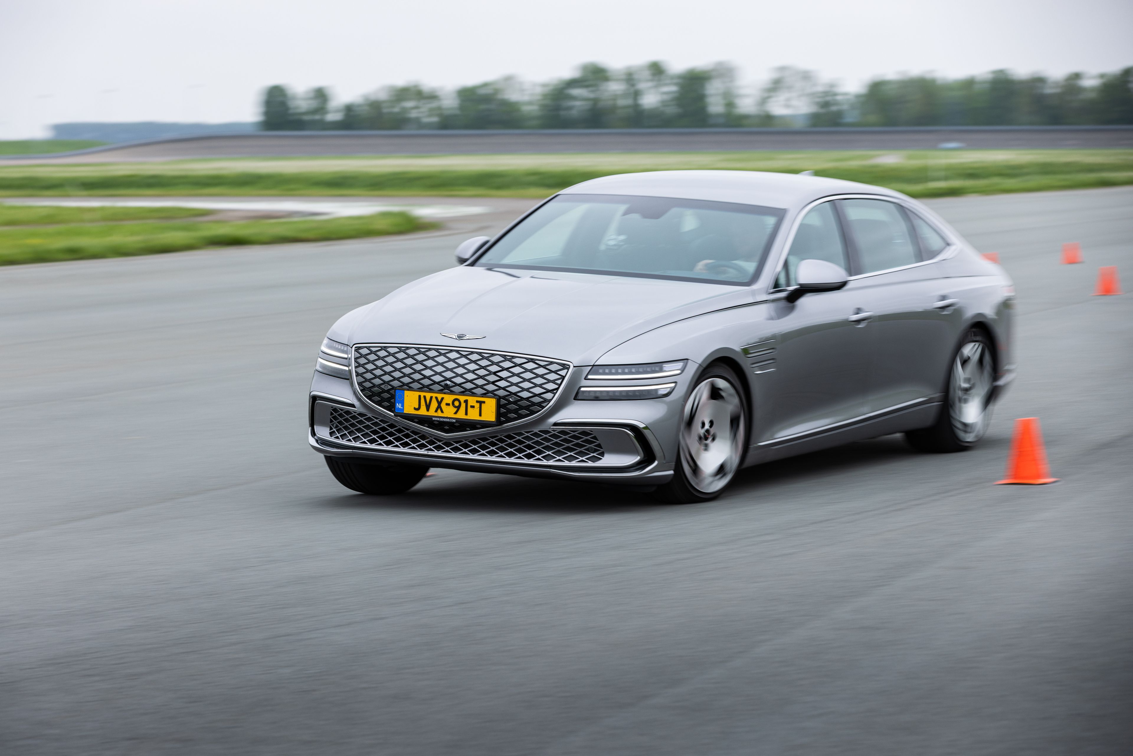 Dit is de daadwerkelijke actieradius van de Genesis Electrified G80
