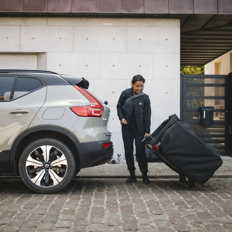 Skip de caravan! Met Zweedse uitvinding kampeer je op trekhaak