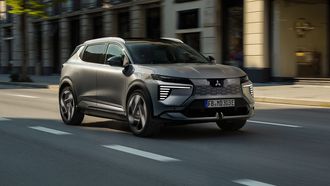 Mitsubishi Eclipse Cross elektrische auto Renault Scenic