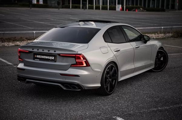 Volvo S60 T8 Recharge Heico ERST occasion tweedehands auto