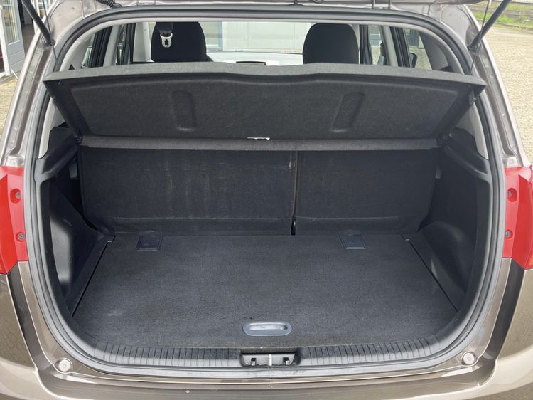 Kia Venga occasion tweedehands auto MPV