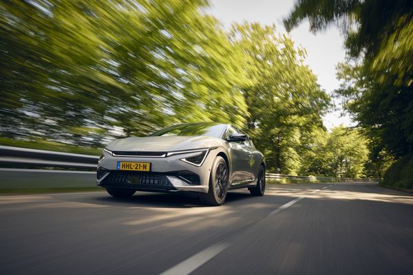 Kia EV6 GT vs. Tesla Model 3 Performance: de leukste power-EV