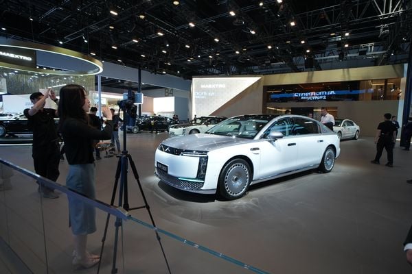 Chinese luxe Maextro S800 Maybach Rolls-Royce