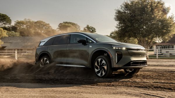 Lucid Gravity elektrische auto EV SUV