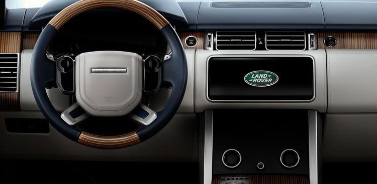 Land Rover Range Rover SV Coupe 7