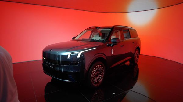 Lynk & Co 900-ontwerper: ‘ook ik zie de gelijkenissen met Range Rover’
