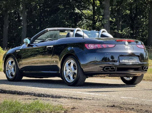 Alfa Romeo Spider occasion tweedehands auto roadster cabrio