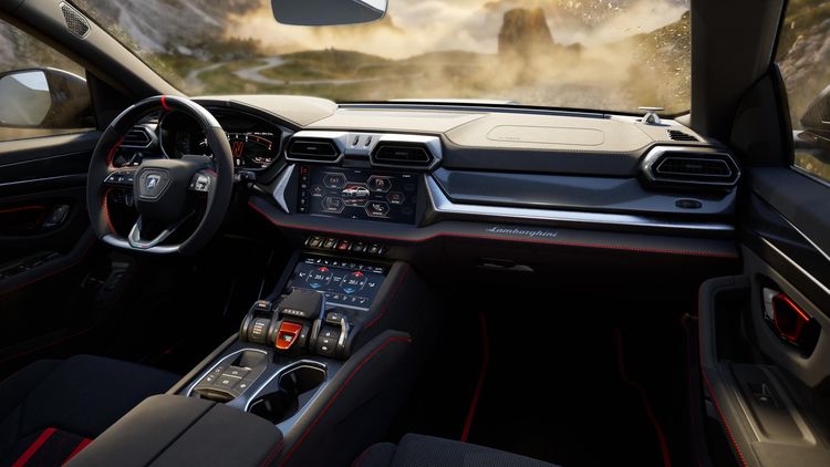 Lamborghini Urus SE Performante