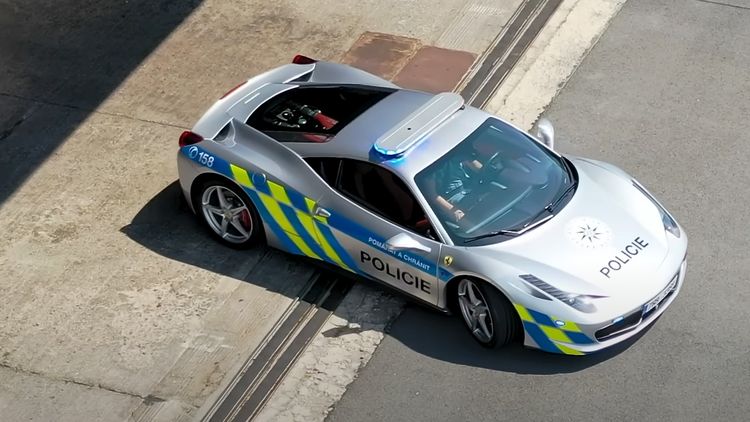 Ferrari politie auto policie