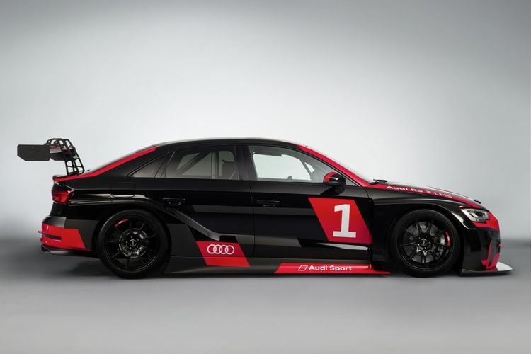 Audi-RS3-LMS-2017-07