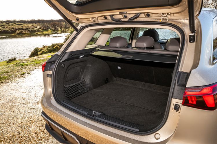 Nieuwe elektrische SUV van MG arriveert in Nederland: wat kost de S6 EV?