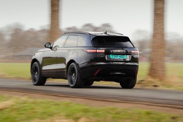 Met deze redelijk jonge auto lijk je rijk, maar eigenlijk kost hij minder dan 20.000 euro als occasion