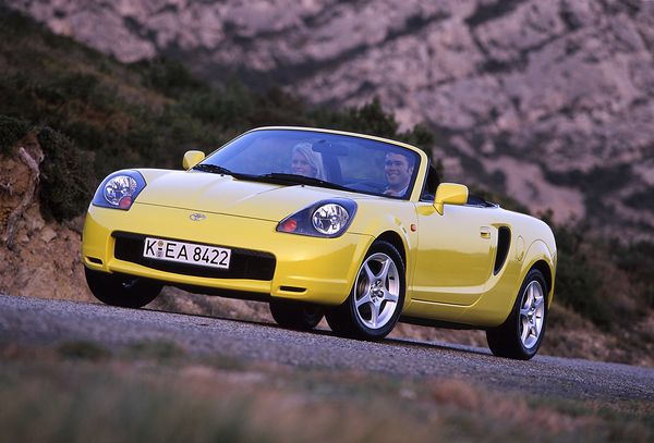 Toyota MR2 Cabrio occasion goedkoop