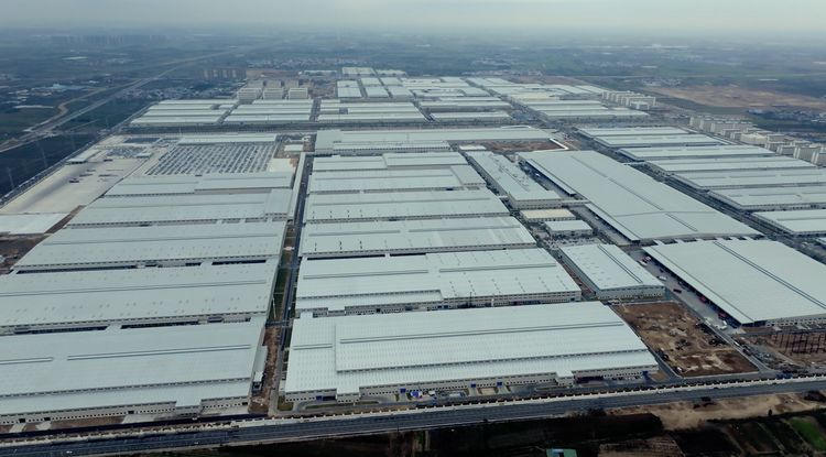 Een kijkje in 's werelds grootste autofabriek: 