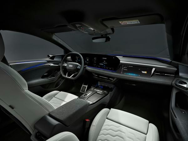 Audi A6 e-tron S6 BMW i5