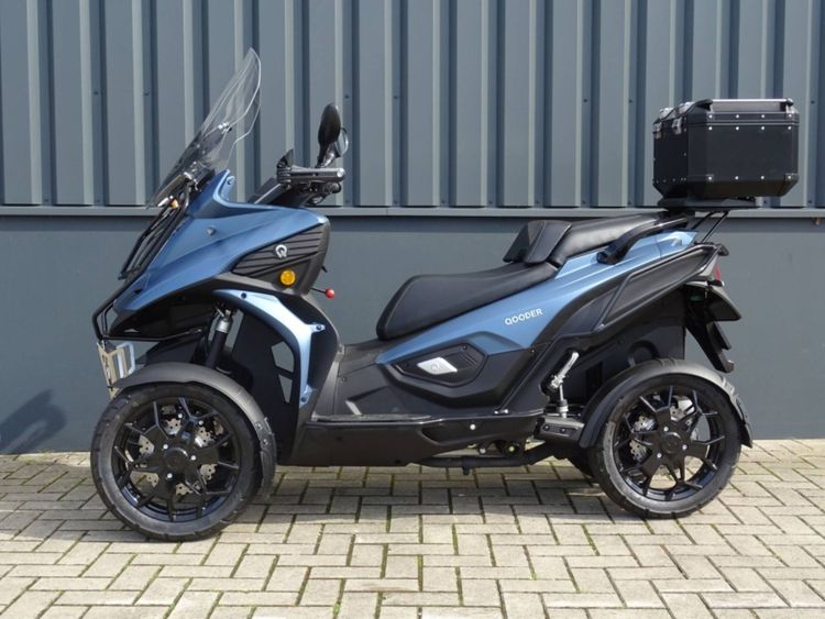 Qooder motor motorscooter autorijbewijs rijbewijs occasion