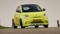 Abarth 500e Cabrio roadtrip EV elektrische auto Frankrijk