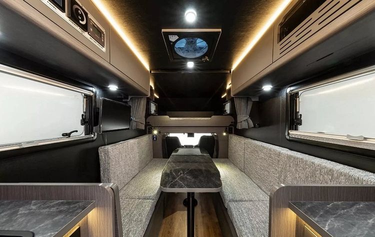 Deze kleine Daihatsu van 33.000 euro is de slimme vierpersoons camper