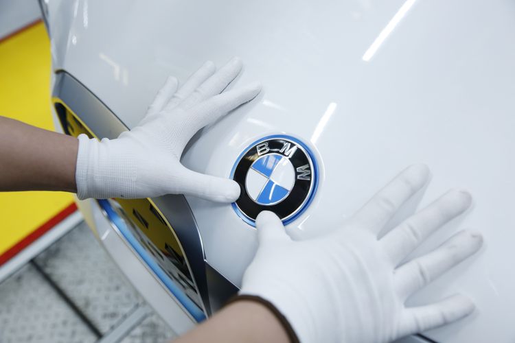 BMW IX3 productie