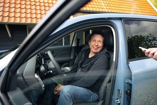 Verkeerspsycholoog: "Je zou mensen vóór hun 25ste geen rijbewijs moeten geven"