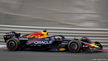 ABU DHABI - Max Verstappen (Red Bull Racing) in actie op het Yas Marina Circuit tijdens de Abu Dhabi Grand Prix. ANP SANDER KONING