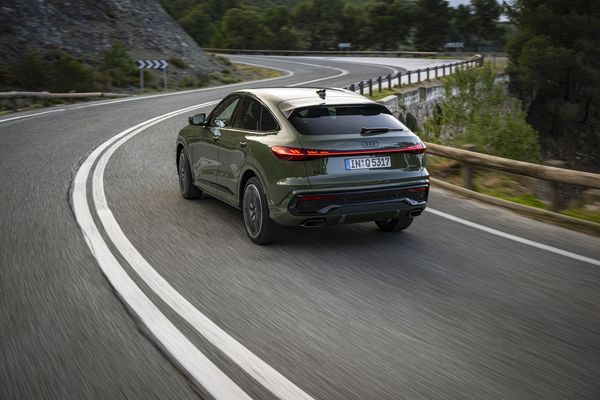 De nieuwe Audi Q5 lijkt weinig veranderd, maar schijn bedriegt