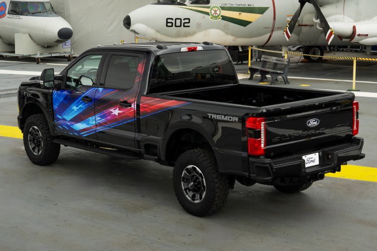 Ford Super Duty Proud to Honor