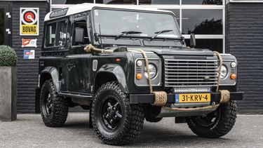 Land Rover Defender occasion tweedehands auto benzine V8