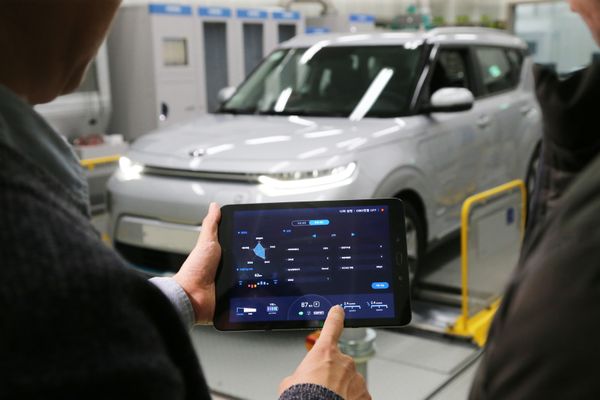 Hyundai Introduces Smartphone Based EV Performance Control Technology 2