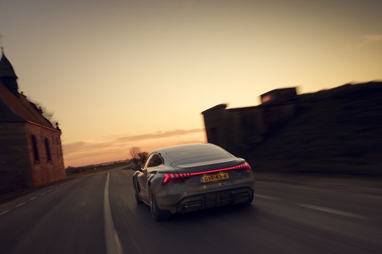 Audi RS e-tron GT Performance EV elektrische auto