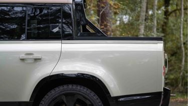 Land Rover Defender 130 pick-up