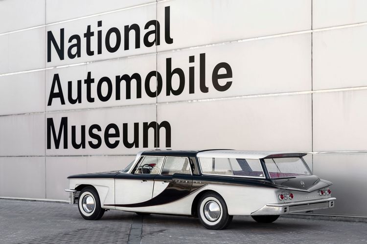 Scimitar Station Sedan Experimental museum