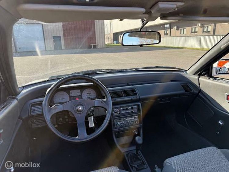 Deze Honda-cabrio ken je niet en staat nu te koop in Nederland
