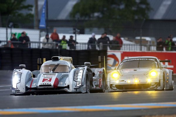 Le Mans 24 Hours Endurance Race 2013 gele koplampen lampen verlichting