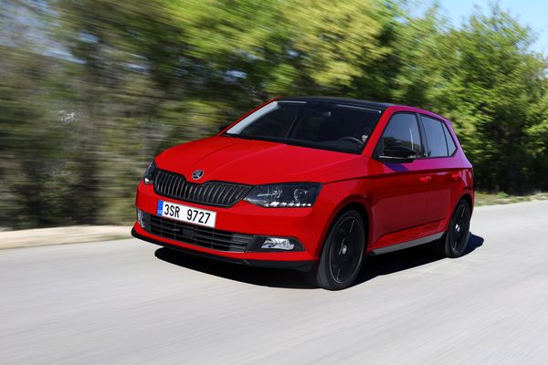 Skoda Fabia 1.0 TSI 170301-skoda-fabia-monte-carlo