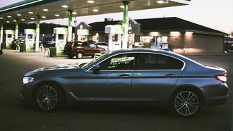 file omzeilen tankstation verkeersregels