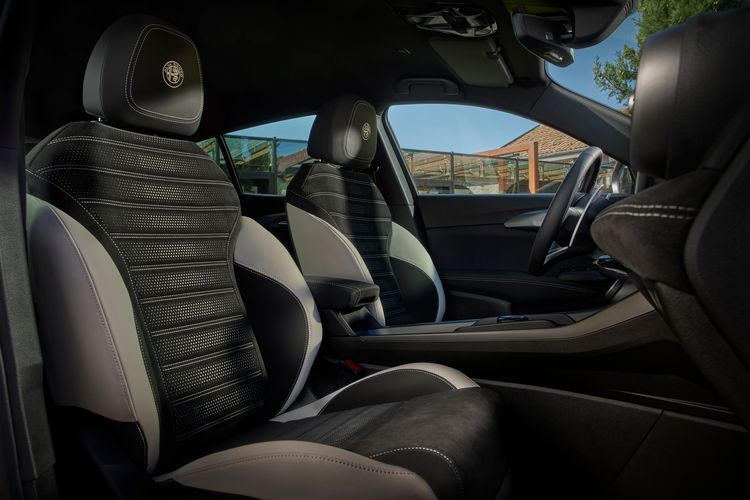 Alfa Romeo Tonale na facelift een stuk goedkoper in Nederland, maar dan heeft hij wel een opvallende downgrade