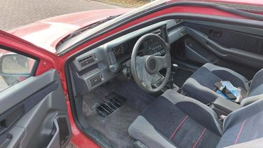 Deze klassieke, betaalbare Volvo met Nederlands tintje is bijna een wegenbelastingvrije klassieker