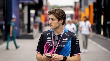 BUDAPEST - Jack Doohan (Alpine) voorafgaand aan de Grote Prijs van Hongarije op het Hungaroring Circuit. ANP SANDER KONING