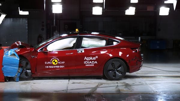 Tesla Model 3 - Euro Ncap